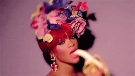 Riri Bj Riri Bj Rihanna Discover Share GIFs