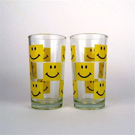 Vintage Drinking Glasses Two Smiley Face Drinking Glasses Set Of 2 Squares Geometric Spring