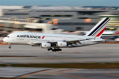Air France Começa A Dizer Au Revoir Aos Gigantes Airbus A380
