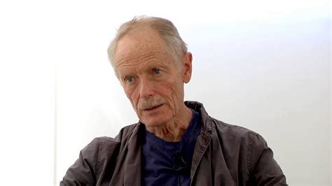 Tina has a twin brother named bobby, who she supplies with jet to feed his addiction. Erri De Luca - La Natura Esposta - Intervista - YouTube