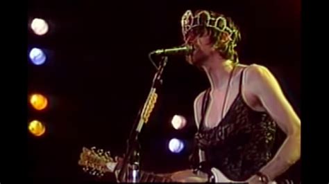 Kurt Cobain Dress Concert Canvas Heat