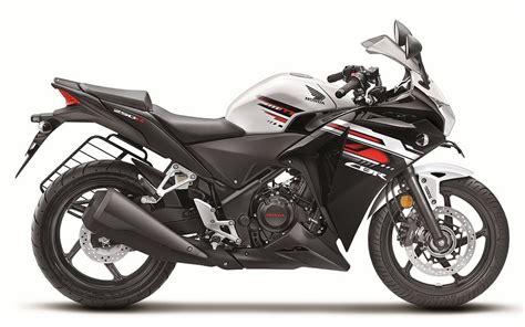 New honda cbr150r price in bangladesh 2021with quick specifications and overview. New 2016 CBR150R & CBR250R Launched; Price, Pics, Specs ...