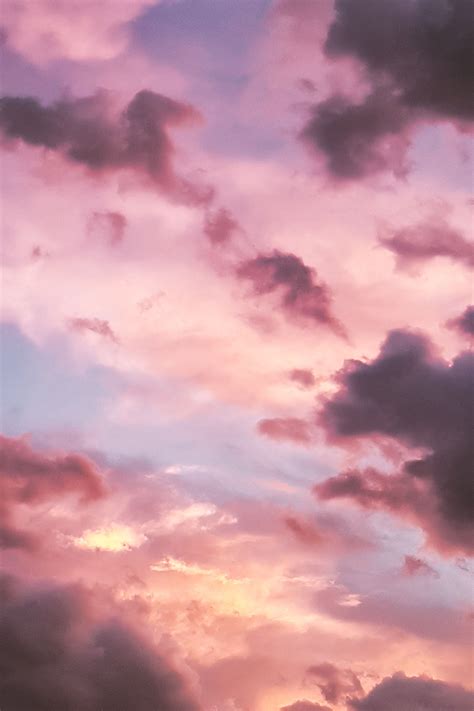 Hd wallpaper iphone wallpaper cute wallpaper cool wallpaper find your perfect wallpaper and download the image or photo for free. Pin by lola on pink aesthetic in 2020 | Aesthetic ...