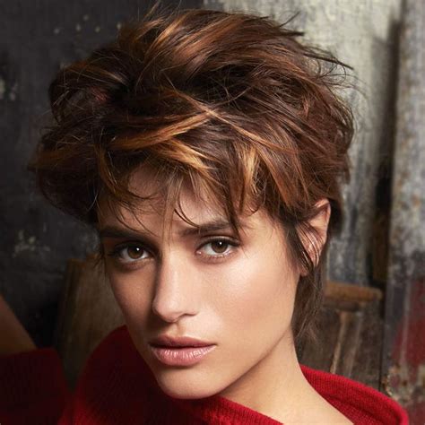 Godetevele tutte in attesa di quelle della versione pc, che, a detta dello. Colore capelli 2021 inverno: tendenze in 80 immagini ...