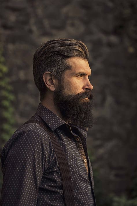 Mens Grey Hairstyles The Hottest Looks Of The Season