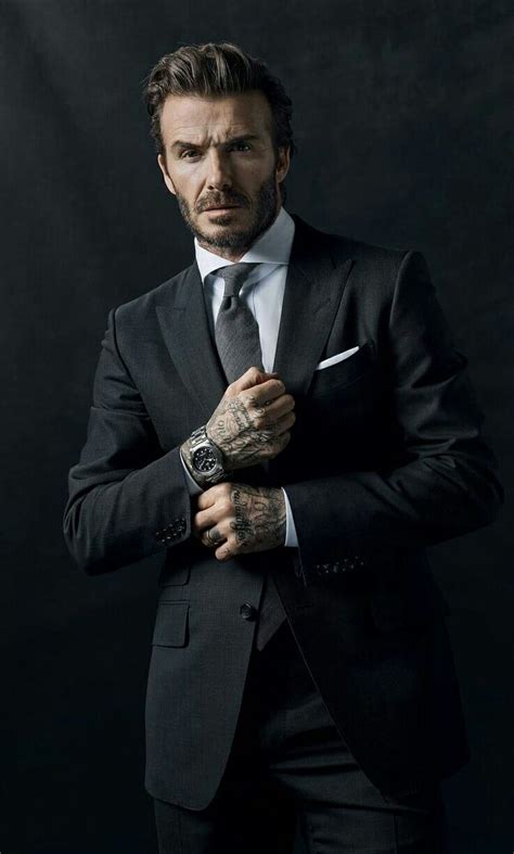 Portrait Of David Beckham Poses De Fotografia Masculina Fotografia