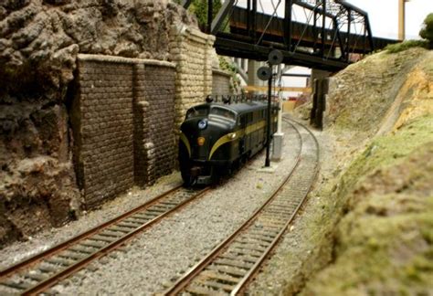 Model Train Track Layout Yurchenko ~ Binims