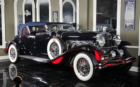 Duesenberg II Torpedo Phaeton | Volo Auto Museum Old Classic Cars