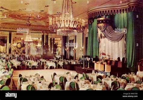 Empire Room At Palmer House Chicago 1960 Stock Photo Alamy