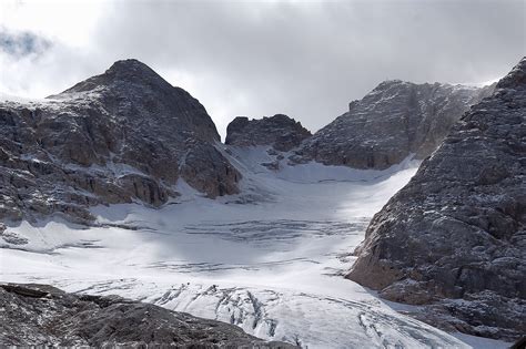 Video marmolada in volo sopra la valanga della marmolada pista fodoma [arabba veneto altro video estratto dal libro + dvd imperdibili piste con gli sci (azzurra. Sul ghiacciaio della Marmolada - Viaggi, vacanze e turismo ...
