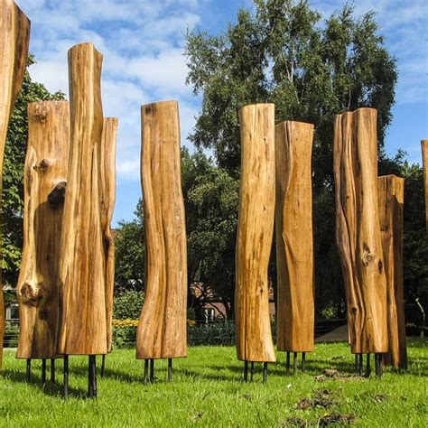 Nachhaltige und moderne 3d holz wandverkleidung für innen. Staudenstecker Eichenstelen | Hardenhof - Manufaktur für ...