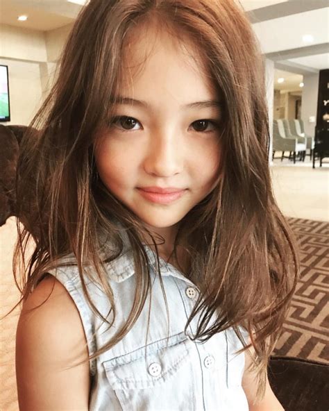 This Beautiful 10 Year Old Girl Is Blowing Koreans Away With Her