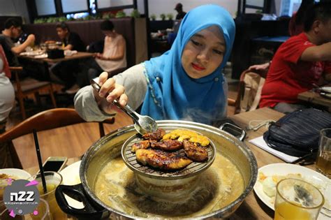 If you follow my stories/instagram, you'll know that my friends from work and i love going for steamboat at pak john. Makan Steamboat Halal di Pak John Steamboat & BBQ ...