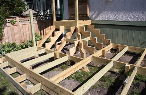 Corner Deck Stairs Stained Cedar Deck With Painted Trim 1000 In