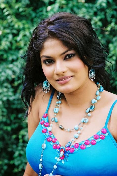 Maheshika Sri Lankan Hot Actress Photo Gallery Tamil