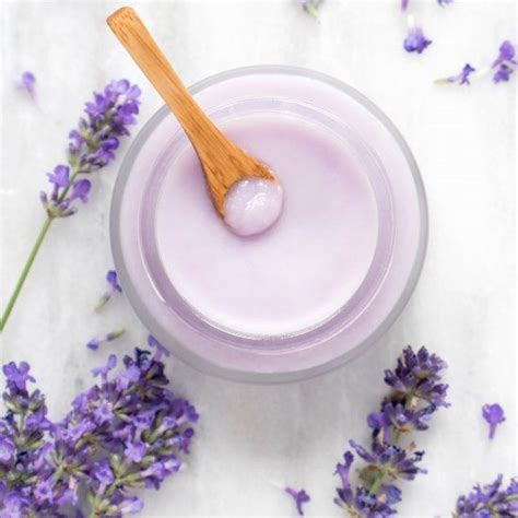 This chocolate diy cleansing balm has a luxurious, velvety feel that's reminiscent of warm chocolate fudge. DIY Lavender Oil Cleansing Balm in 2020 | Cleansing balm ...