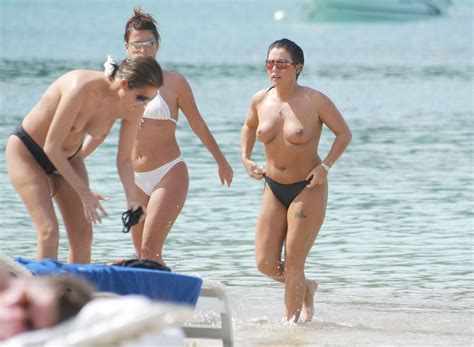 Jessie Wallace Topless 19 Photos Thefappening