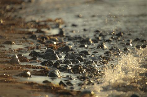 2048x1365 Photography Macro Depth Of Field Waves Beach Water Stones