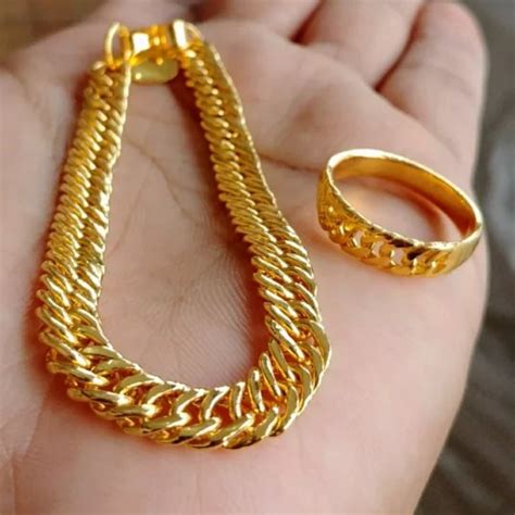 Sultan ibrahim sultan iskandar is at new landmark at johor malaysia. Paling Bagus 28+ Gambar Cincin Dan Gelang - Richa Gambar