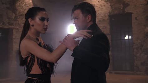 Dmitry Vasin And Sagdiana Hamzina La Bordona New Tango Show Youtube
