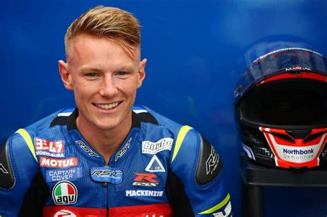 Taylor Mackenzie Returns To Bsb Action With Tyco Bmw The Checkered Flag