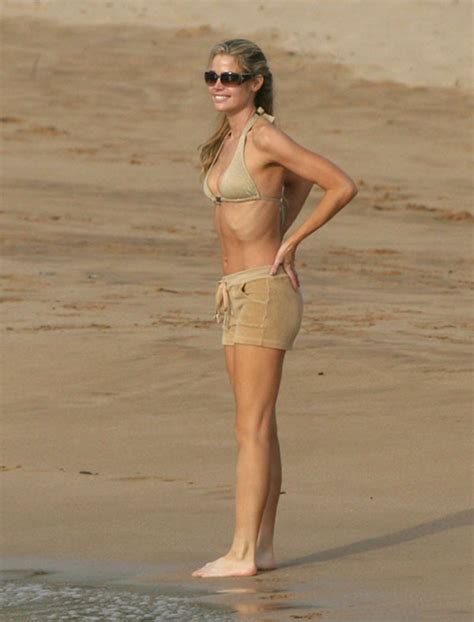 Denise Richards Posing Nude And Bikini Beach Paparazzi Pictures Porno