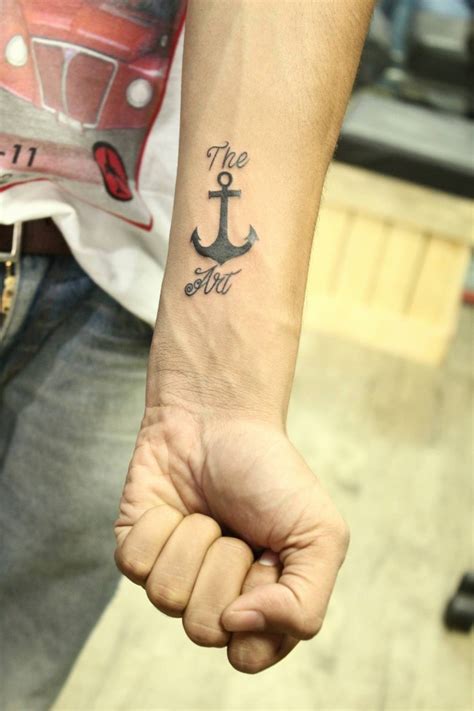 80 Small Tattoos for Men – Unique and Meaningful Designs