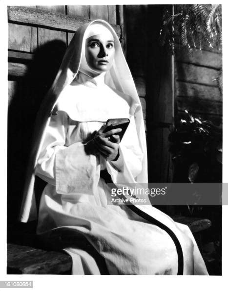 Audrey Hepburn Looking Up In A Scene From The Film The Nun S Story News Photo Getty Images