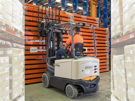 crown fc  series forklift review
