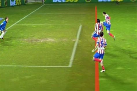 Los mejores juegos de f�tbol gratis est�n en juegos 10.com. Según as,falcao está en fuera de juego en el primer gol al ...