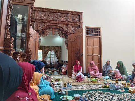 The odds that the content will differ from the original cannot be avoided. Pengajian FMIPA : Belajar dari Abdulllah Ibnu Mas'ud ...