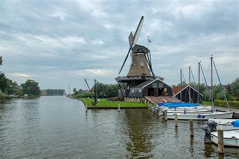 Check out our giethoorn selection for the very best in unique or custom, handmade pieces from our shops. Giethoorn, Amsterdam Lake District and Batavia Stad ...