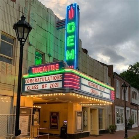West Bend Theater Showtimes