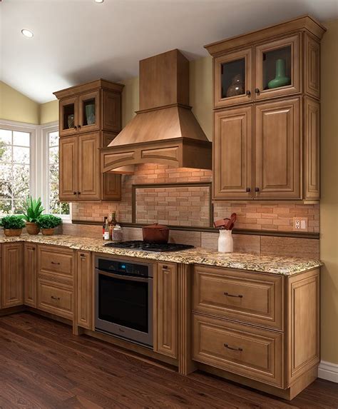 What Backsplaches Go With Maple Cabinets Kitchen Paint Colors With