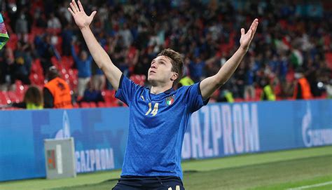 Diese stehen für die vier gewonnenen weltmeisterschaften italiens. Belgien - Italien EM 2021 Achtelfinale Tipp, Wetten & Quoten