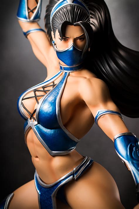 Kitana From Mortal Kombat Pop Culture Shock Version