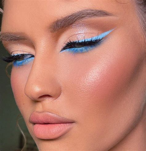 30 Stunning Prom Makeup Looks For Every Style Hairstyle