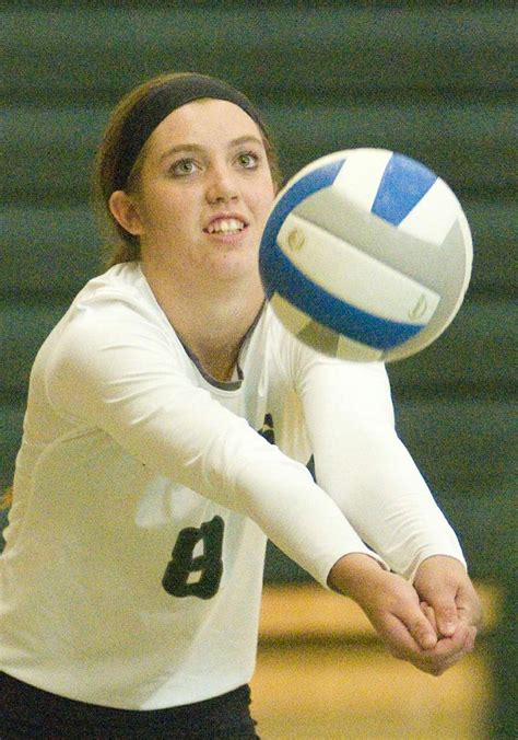 West Catholic Volleyball Off To Strong Start Behind Four Senior Co