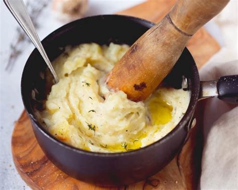 Creamy Roasted Garlic Mashed Potatoes Food Heaven Made Easy