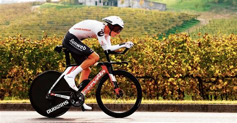 Facebook gives people the power to share and makes. Wilco Kelderman fietst deze Giro d'Italia alsof het ...