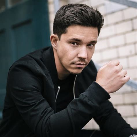 Alle neuigkeiten, fotos, veranstaltungen und termine immer dabei. NICO SANTOS - INN-SALZACH-TICKET