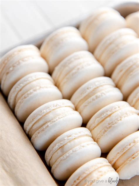 How To Make Macarons If You Give A Blonde A Kitchen