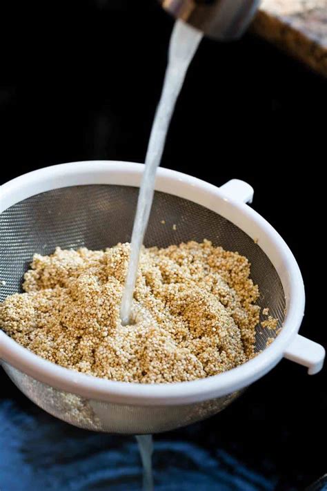 How To Cook Quinoa On The Stovetop Jessica Gavin