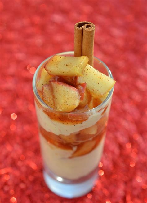 Hot apple pie shot 1/2 oz. Apple Pie Cheesecake Shooters - Souffle Bombay