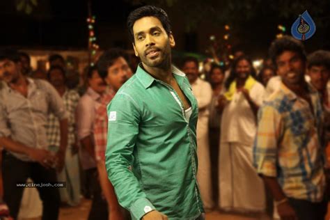 Azhagiya Pandipuram Tamil Movie Hot Stills Photo Of