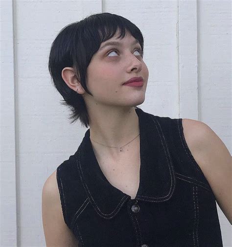 Trending Now The Pixie Mullet Mixie Haircut