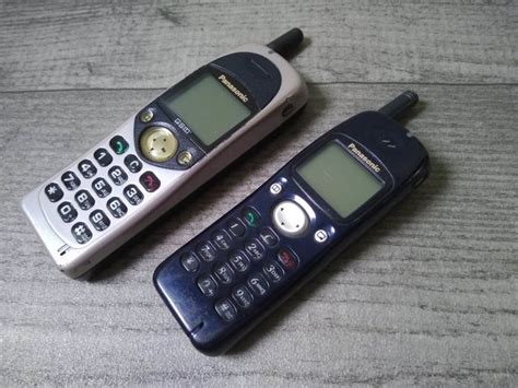 Lot Of 2 Vintage Panasonic Mobile Phones Model Eb Gd90 And Model Eb