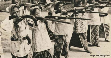 Umpama menyelak helaian buku sejarah bermula daripada kemerdekaan 31 ogos 1957, sejarah laluan 60 tahun negara yang. 4 wanita badass zaman merdeka yang tak banyak keluar dlm ...