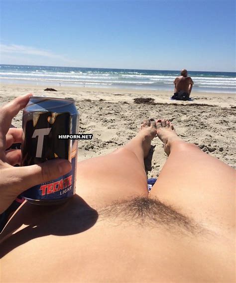 Beautiful Nudist Gals Making Nude Selfies In The Beaches Worldwide