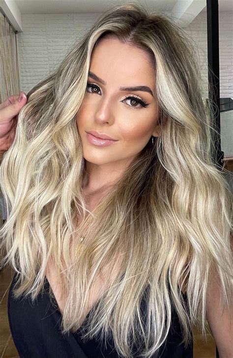 Gorgeous Hair Colour Trends For 2021 Blonde Beach